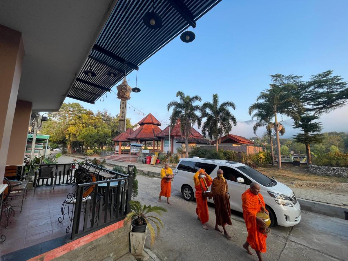 Saranya River House สรัญญาริเวอร์เฮาส์ Mae Ai Екстериор снимка