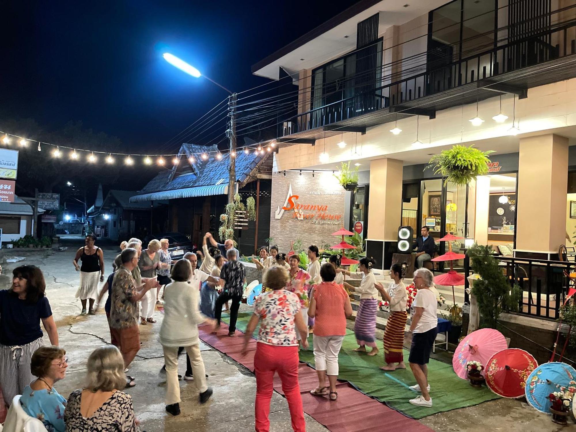 Saranya River House สรัญญาริเวอร์เฮาส์ Mae Ai Екстериор снимка